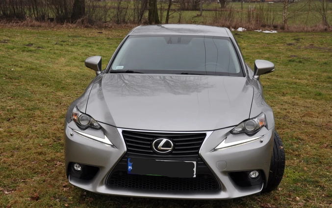 Lexus IS cena 76260 przebieg: 140000, rok produkcji 2015 z Mława małe 232